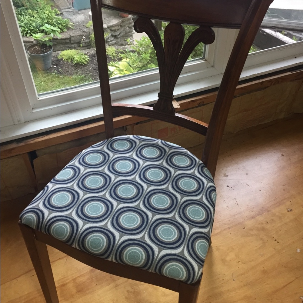 Meet your Posher, Debbi